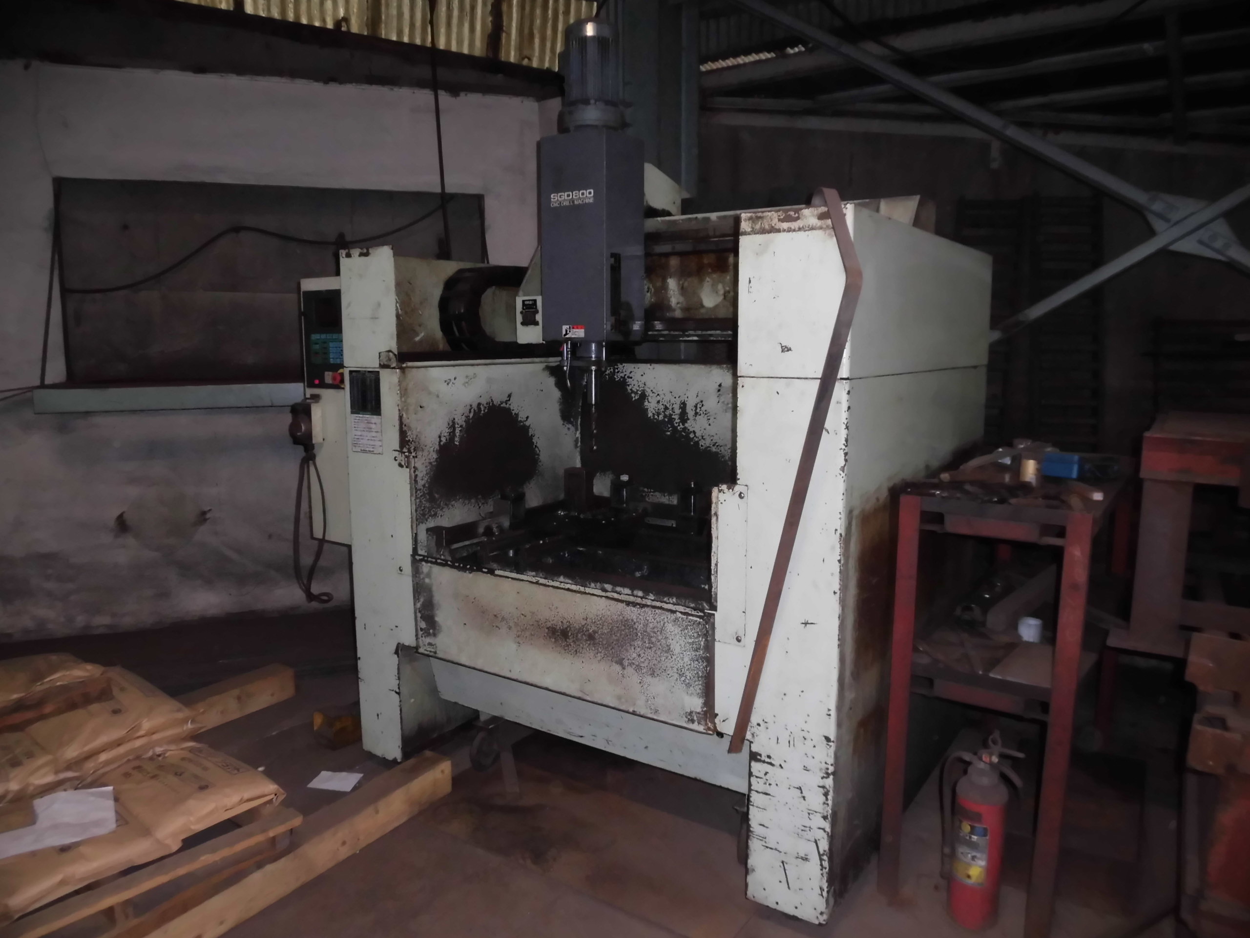 形鋼用NCドリルマシン